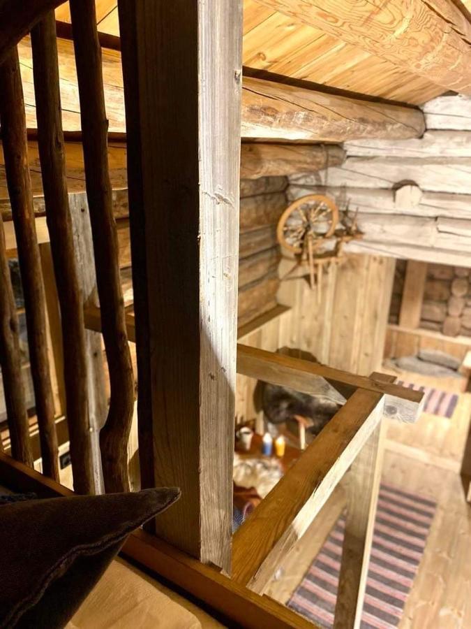 Sauefjoset - Idyllisk Gardstun Fra 1800-Tallet Skjåk Buitenkant foto